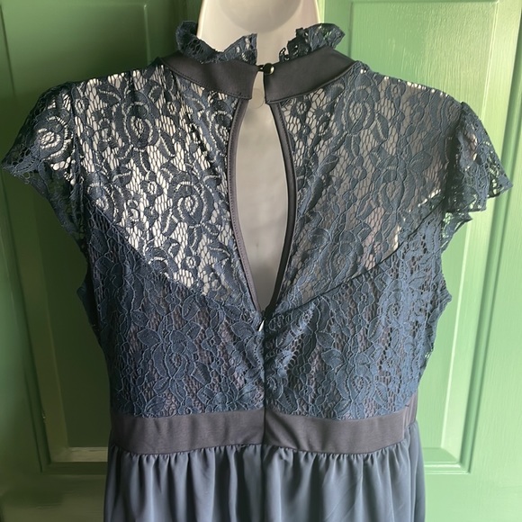 Navy Lace Chiffon Style Maxi dress size XL - Picture 4 of 10